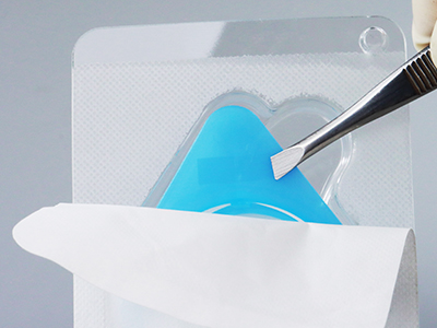 外包裝凹槽設(shè)計(jì)，更方便取用